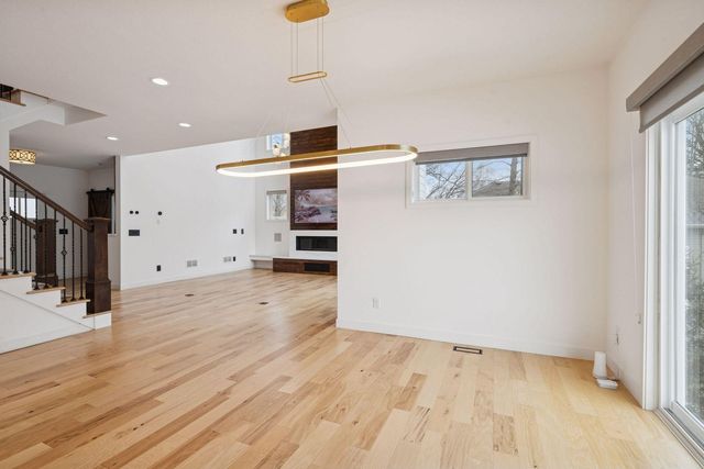 18305 Dove Court, Eden Prairie, MN 55347