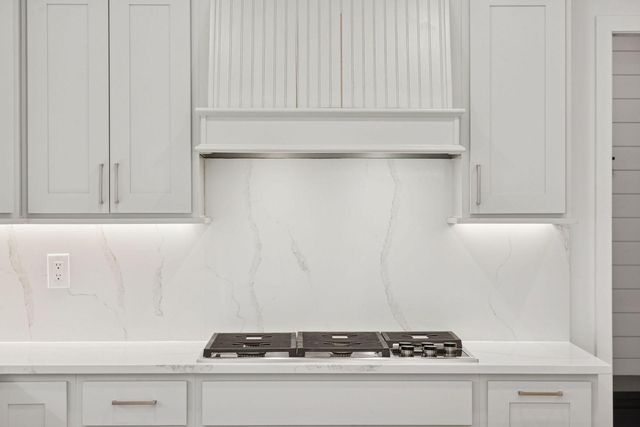 18305 Dove Court, Eden Prairie, MN 55347