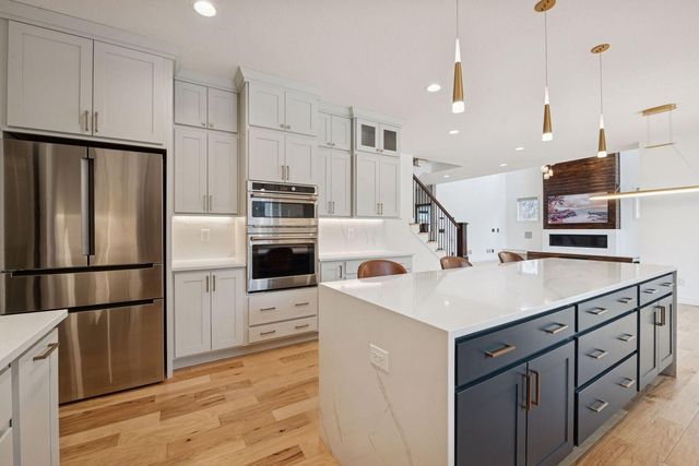 18305 Dove Court, Eden Prairie, MN 55347