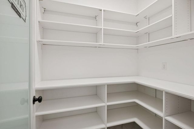 18305 Dove Court, Eden Prairie, MN 55347