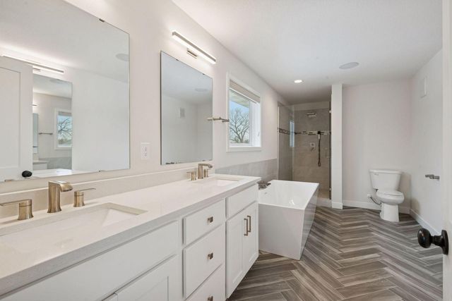 18305 Dove Court, Eden Prairie, MN 55347