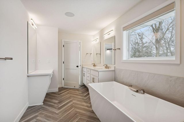 18305 Dove Court, Eden Prairie, MN 55347