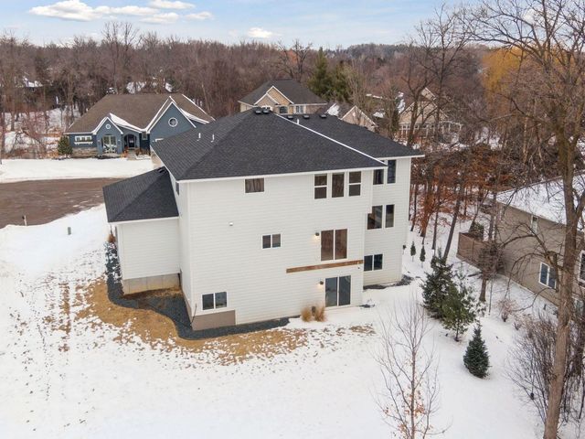 18305 Dove Court, Eden Prairie, MN 55347