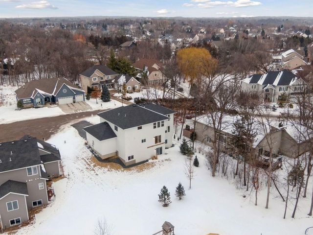 18305 Dove Court, Eden Prairie, MN 55347