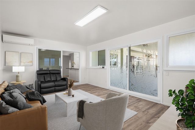 94-372 Kahulialii Street, Mililani, HI 96789