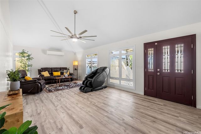 94-372 Kahulialii Street, Mililani, HI 96789
