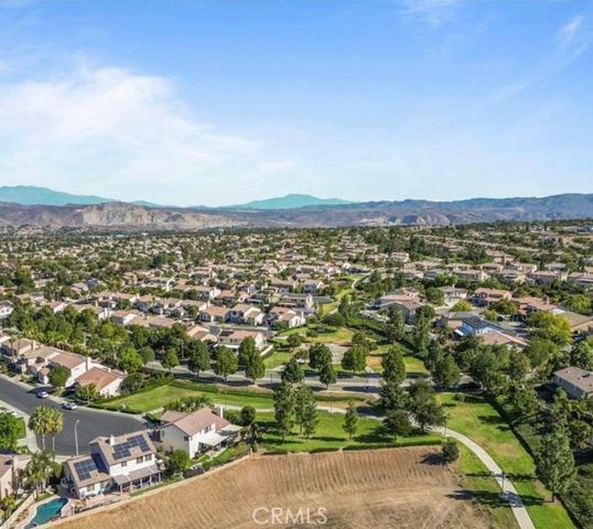 3740 Coleville, Corona, CA 92881