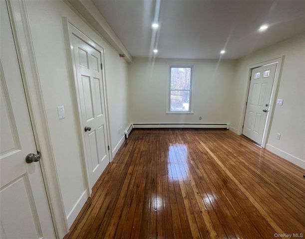 1748 Route 6 2, Carmel, NY 10512