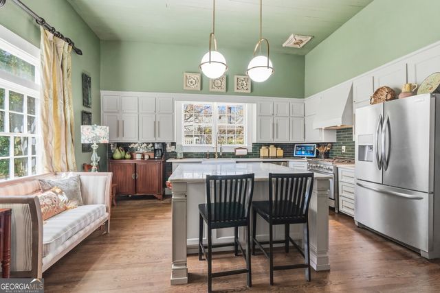 241 E Hightower Trail, Social Circle, GA 30025