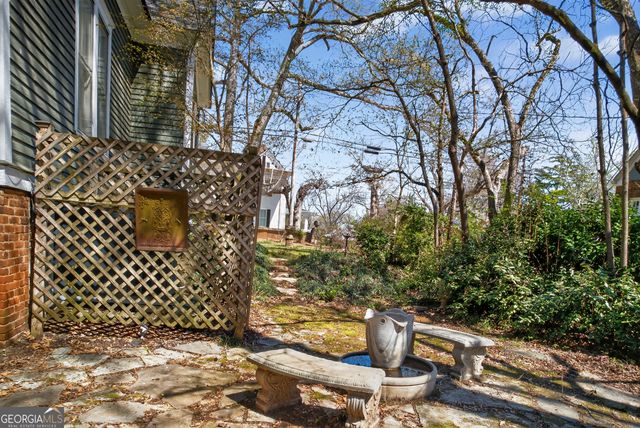 241 E Hightower Trail, Social Circle, GA 30025