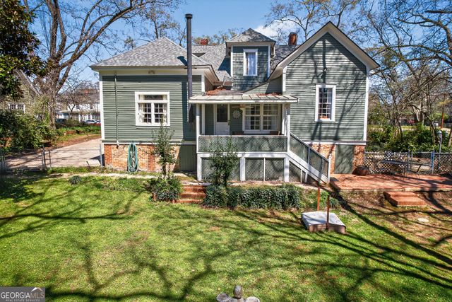 241 E Hightower Trail, Social Circle, GA 30025