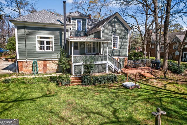 241 E Hightower Trail, Social Circle, GA 30025