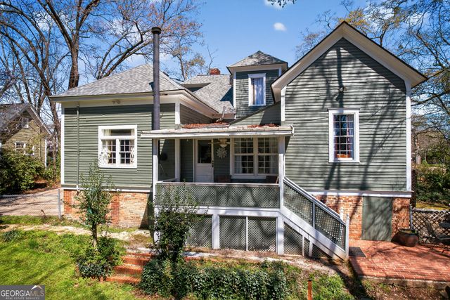 241 E Hightower Trail, Social Circle, GA 30025