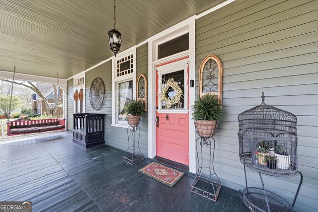 241 E Hightower Trail, Social Circle, GA 30025