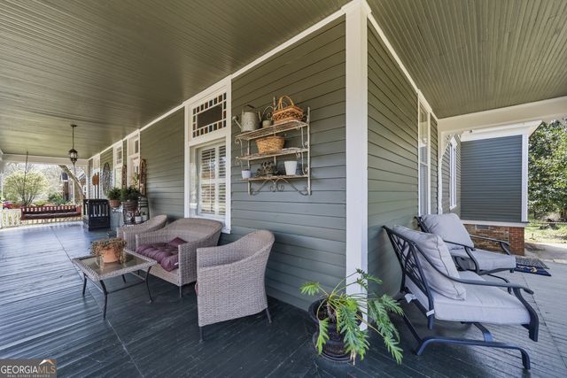 241 E Hightower Trail, Social Circle, GA 30025