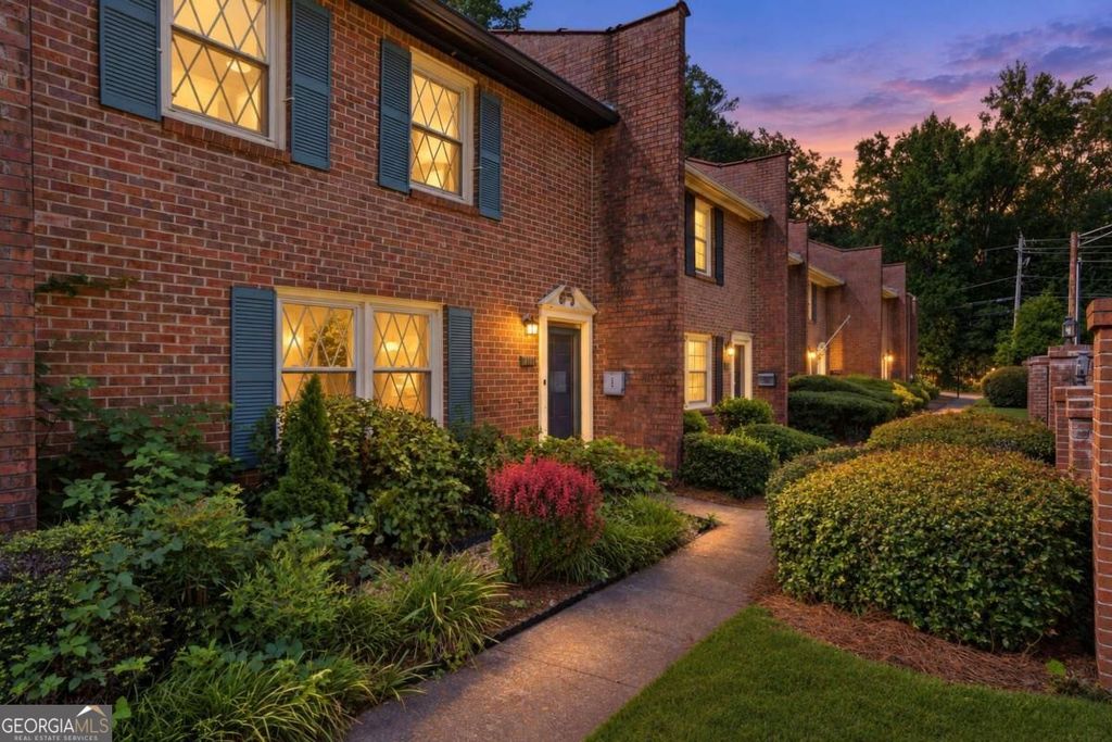 1111 Scott Boulevard, Decatur, GA 30030 — exterior