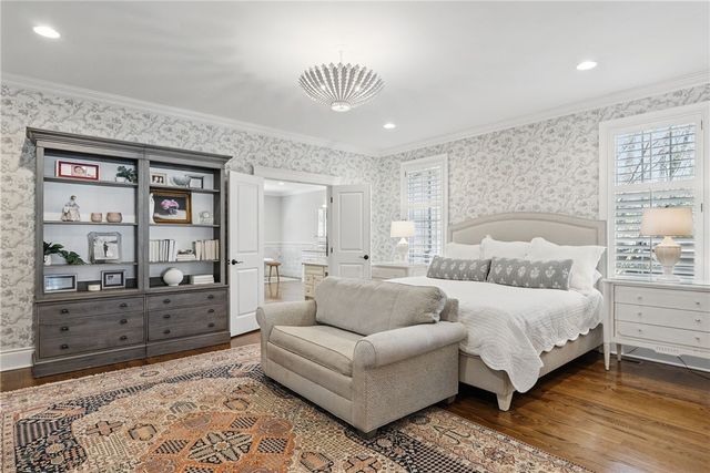 1271 Redfern Dr, Upper St Clair, PA 15241