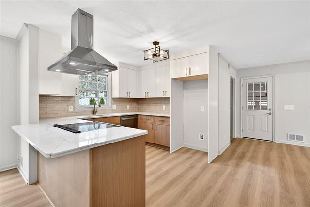 2265 Piedmont Glen Court, Marietta, GA 30062