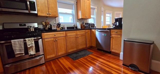 58 Bristol Rd 2, Medford, MA 02155