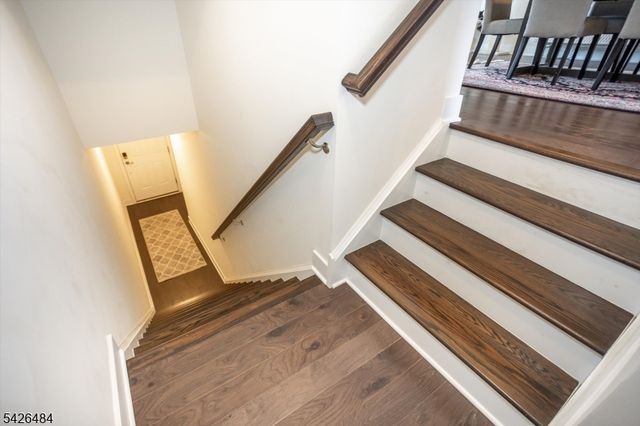 30 Colgate Dr, Morris Twp., NJ 07960