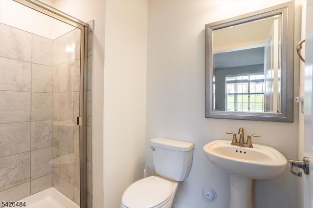 30 Colgate Dr, Morris Twp., NJ 07960