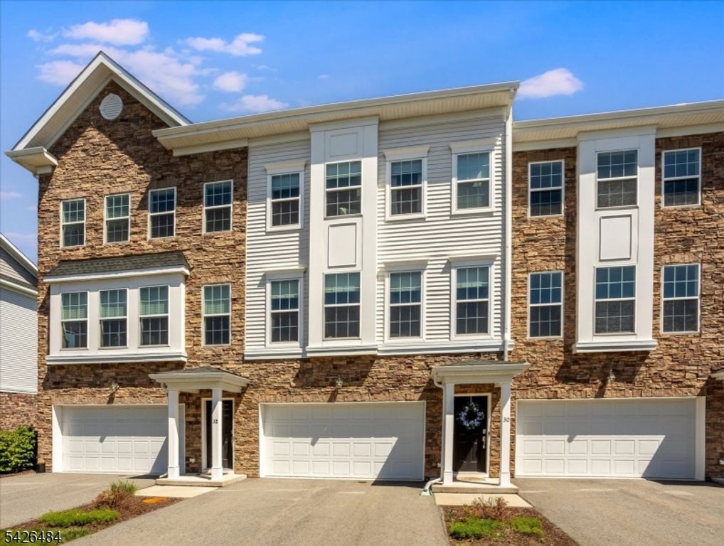 30 Colgate Dr, Morris Twp., NJ 07960