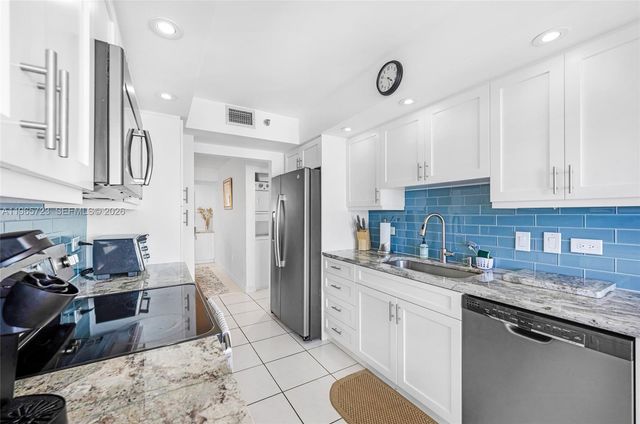 1201 S Ocean Dr 1903S, Hollywood, FL 33019