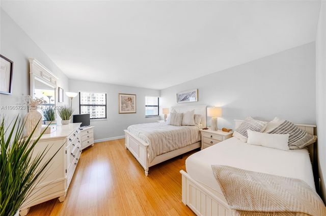 1201 S Ocean Dr 1903S, Hollywood, FL 33019