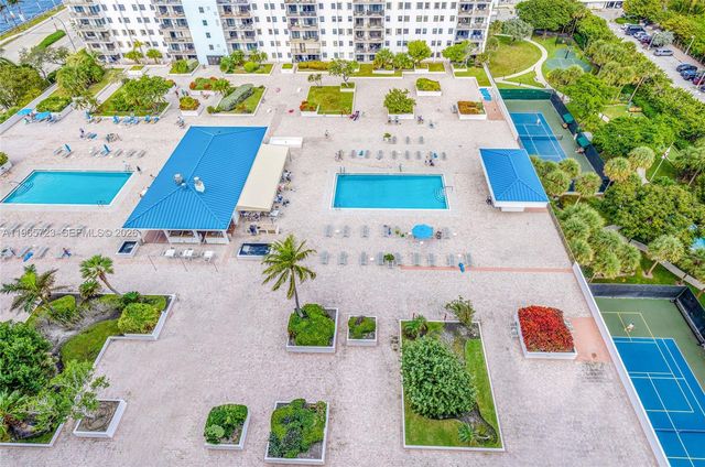 1201 S Ocean Dr 1903S, Hollywood, FL 33019