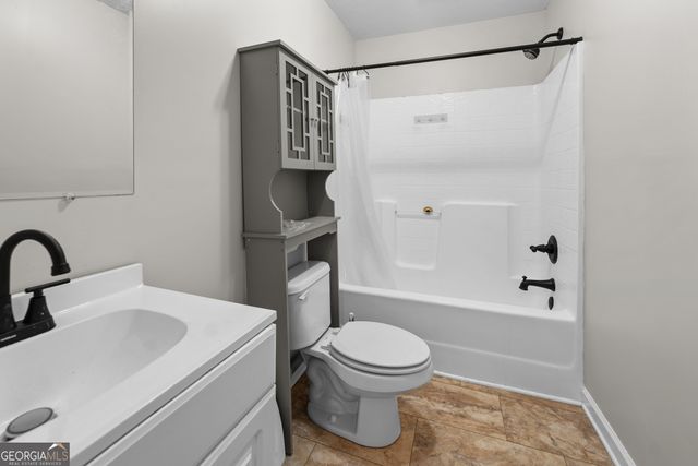 91 Peagler Street, Homerville, GA 31634