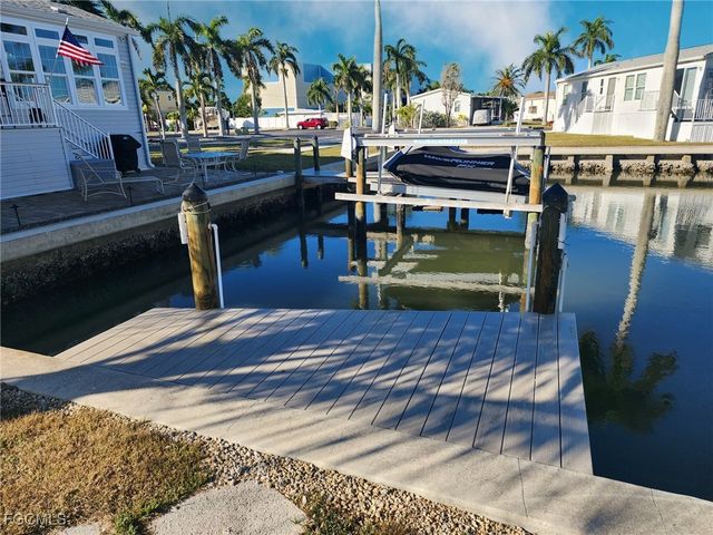 141 Barbados WAY, Fort Myers Beach, FL 33931