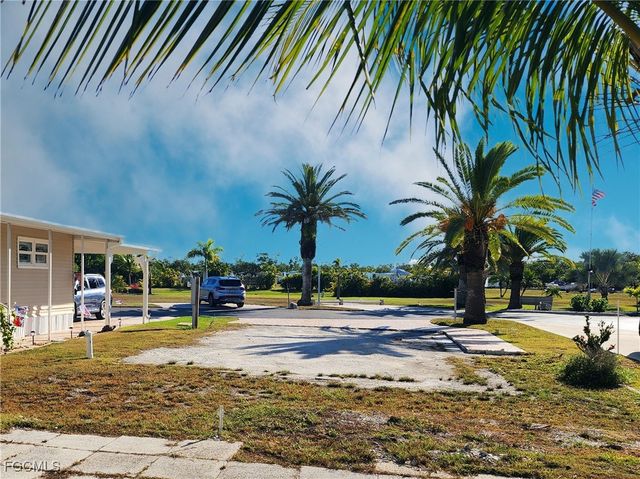 141 Barbados WAY, Fort Myers Beach, FL 33931