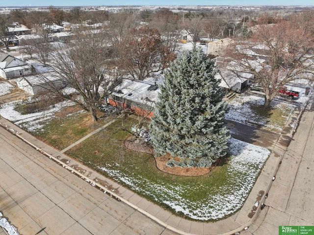 1320 Darwin Street, Beatrice, NE 68310