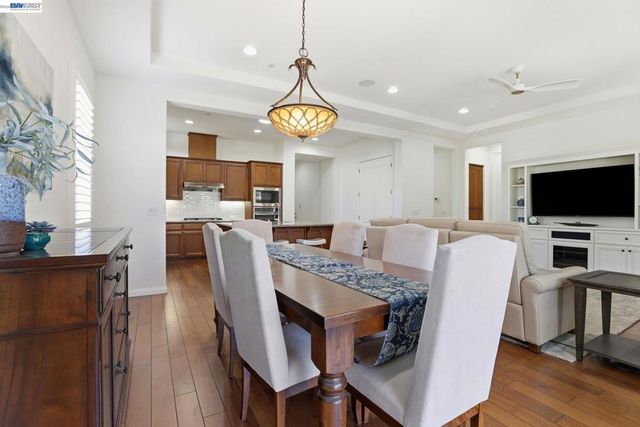 3206 Denton Ct, Pleasanton, CA 94566