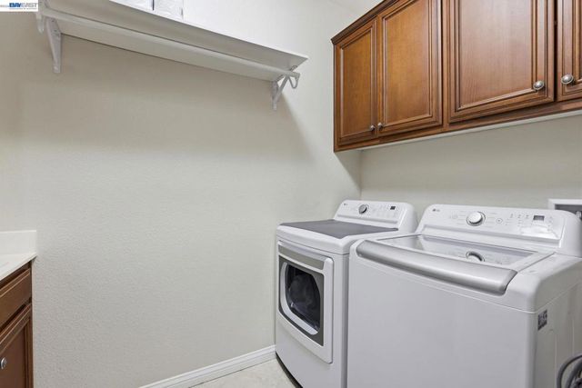 3206 Denton Ct, Pleasanton, CA 94566