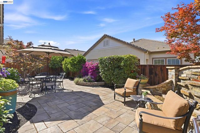 3206 Denton Ct, Pleasanton, CA 94566