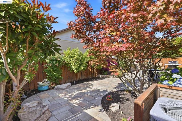 3206 Denton Ct, Pleasanton, CA 94566