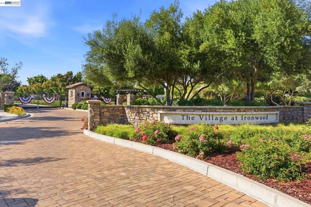 3206 Denton Ct, Pleasanton, CA 94566