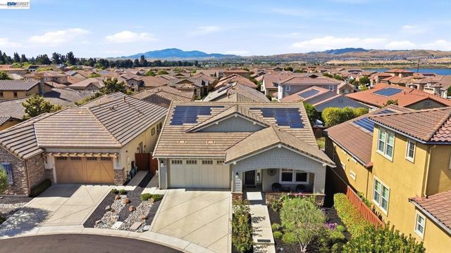 3206 Denton Ct, Pleasanton, CA 94566