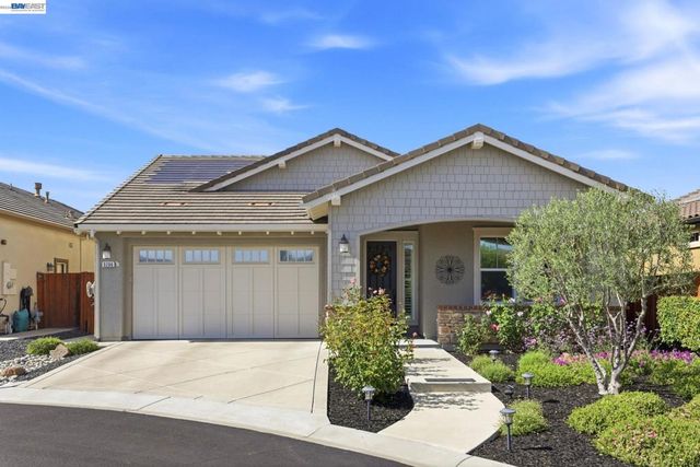 3206 Denton Ct, Pleasanton, CA 94566
