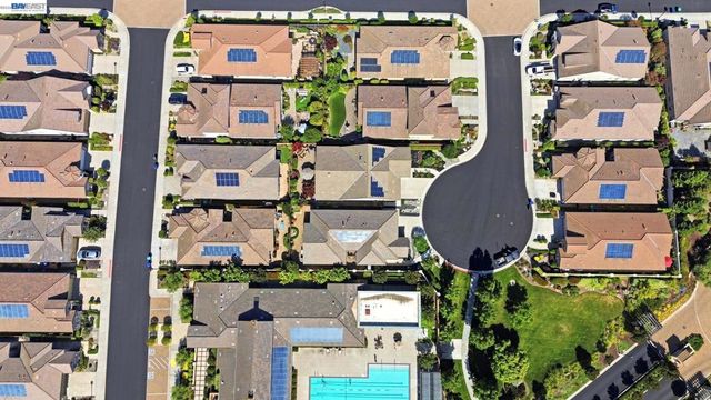 3206 Denton Ct, Pleasanton, CA 94566