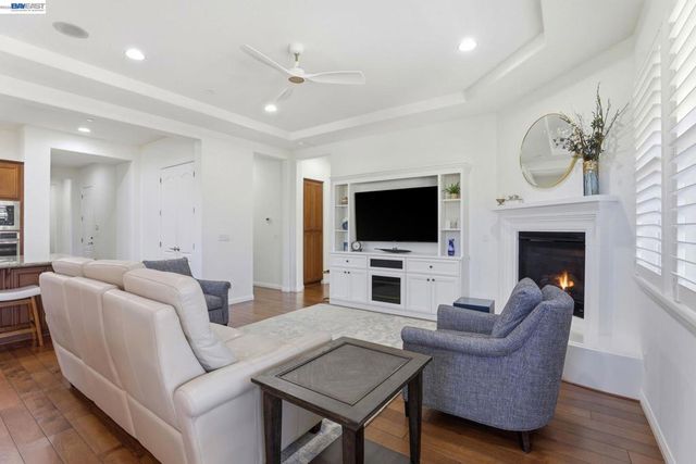3206 Denton Ct, Pleasanton, CA 94566