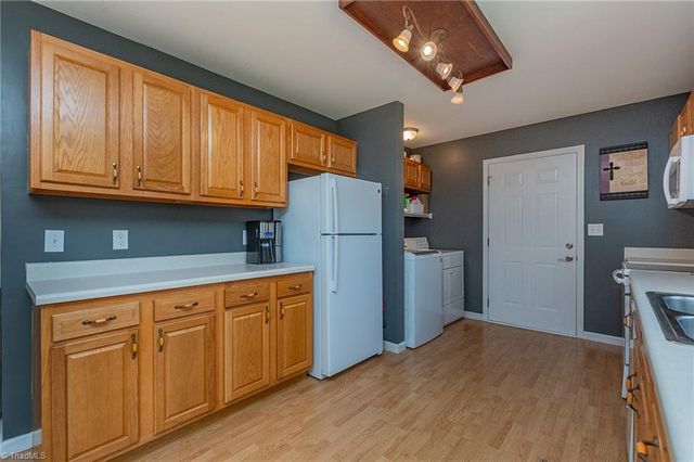 285 Raven Circle, Lexington, NC 27292