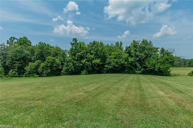 285 Raven Circle, Lexington, NC 27292