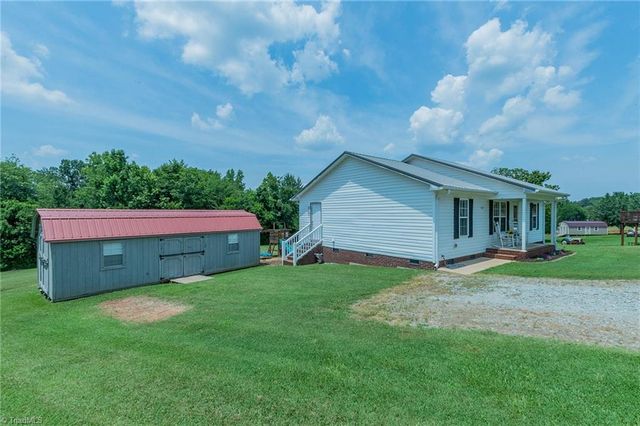 285 Raven Circle, Lexington, NC 27292