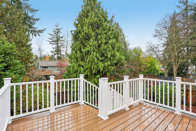 5733 155th Avenue NE, Redmond, WA 98052