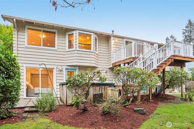 5733 155th Avenue NE, Redmond, WA 98052