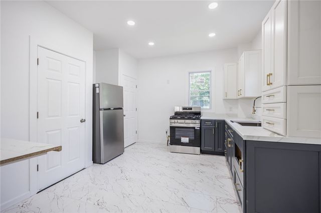 420 Columbia Avenue, Rochester, NY 14611