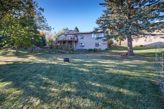 2612 28th Avenue NW, Rochester, MN 55901