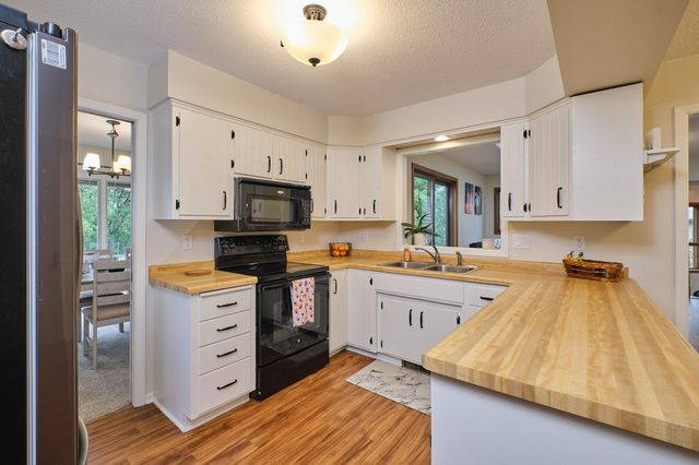 2612 28th Avenue NW, Rochester, MN 55901